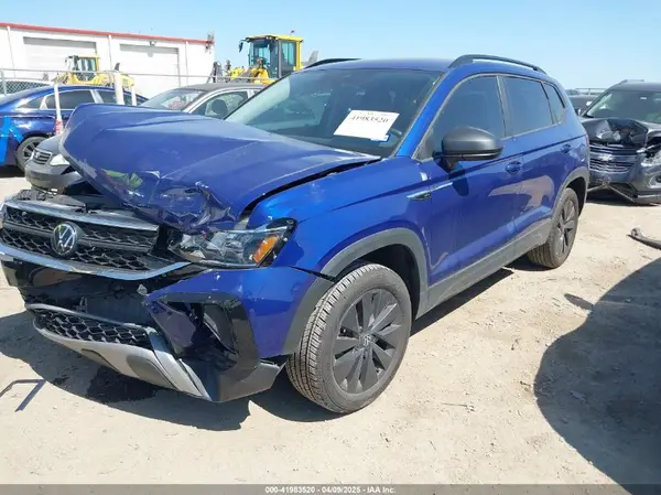 3VV5X7B23RM085579 2024 VOLKSWAGEN TAOS - Image 2