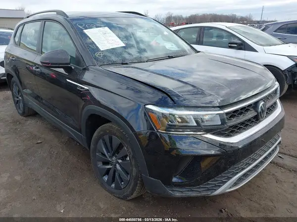 3VV5X7B23RM109251 2024 VOLKSWAGEN TAOS - Image 1
