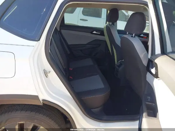 3VV5X7B23RM111405 2024 VOLKSWAGEN TAOS - Image 8