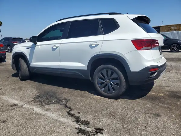 3VV5X7B23RM119309 2024 VOLKSWAGEN TAOS - Image 2