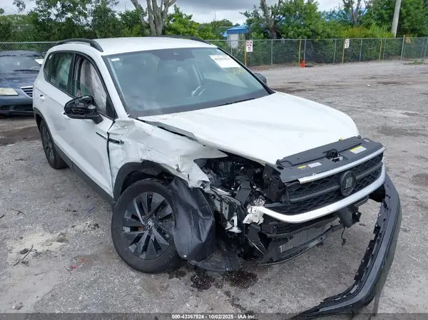 3VV5X7B23RM124848 2024 VOLKSWAGEN TAOS - Image 1