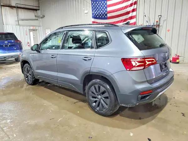 3VV5X7B24RM014875 2024 VOLKSWAGEN TAOS - Image 2