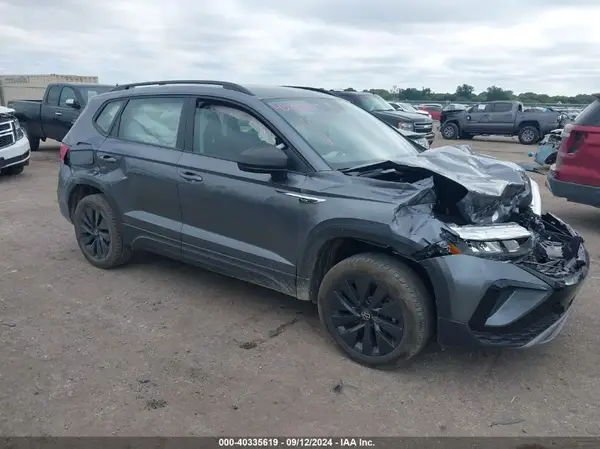 3VV5X7B24RM047424 2024 VOLKSWAGEN TAOS - Image 1