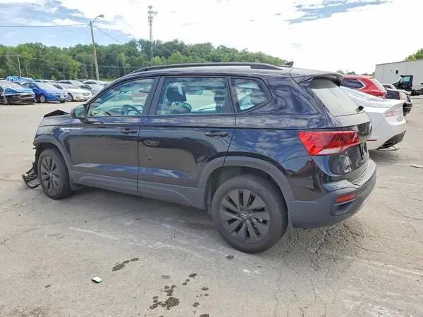 3VV5X7B24RM076065 2024 VOLKSWAGEN TAOS - Image 2