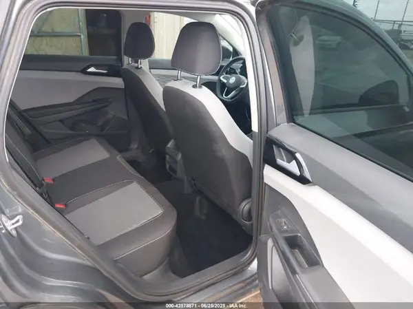 3VV5X7B24RM107864 2024 VOLKSWAGEN TAOS - Image 8