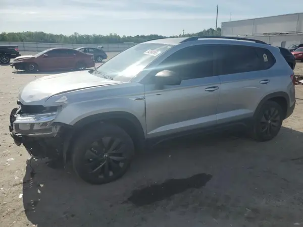 3VV5X7B24RM119349 2024 VOLKSWAGEN TAOS - Image 1