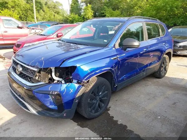3VV5X7B25RM016408 2024 VOLKSWAGEN TAOS - Image 2