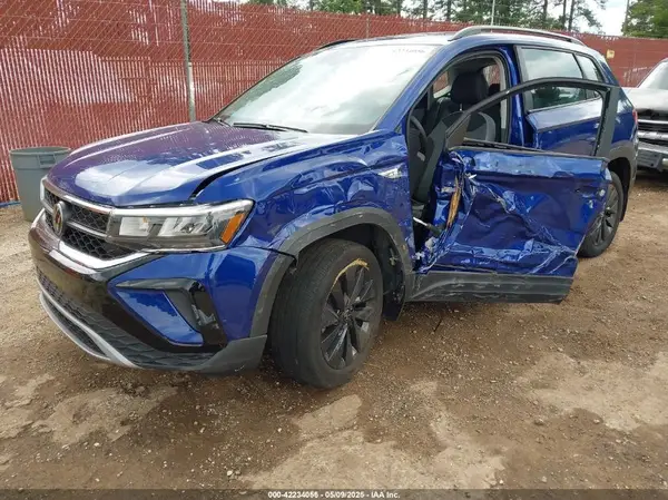 3VV5X7B25RM065625 2024 VOLKSWAGEN TAOS - Image 2
