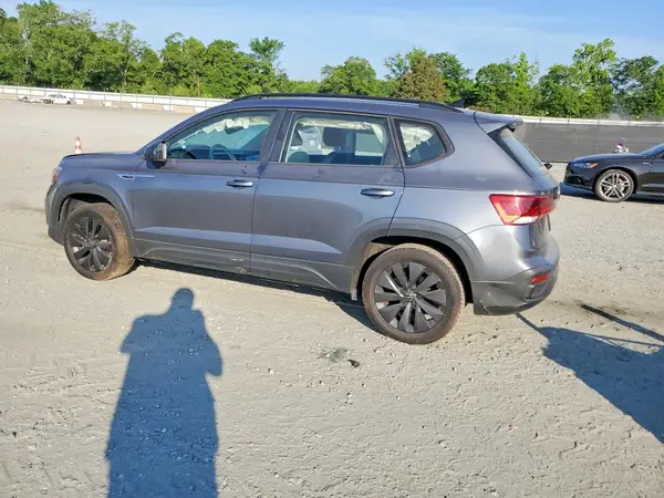 3VV5X7B25RM069187 2024 VOLKSWAGEN TAOS - Image 2