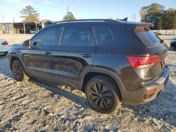 3VV5X7B25RM079752 2024 VOLKSWAGEN TAOS - Image 2