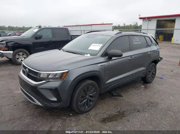 3VV5X7B25RM104276 2024 VOLKSWAGEN TAOS - Image 2
