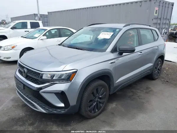 3VV5X7B26RM037123 2024 VOLKSWAGEN TAOS - Image 2