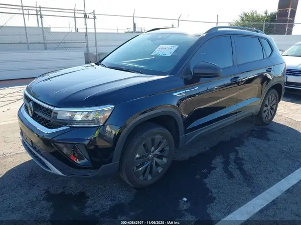 3VV5X7B26RM056285 2024 VOLKSWAGEN TAOS - Image 2