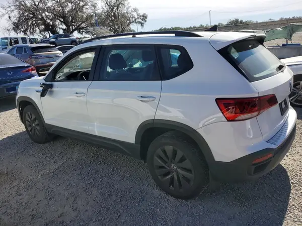 3VV5X7B26RM062345 2024 VOLKSWAGEN TAOS - Image 2