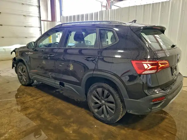 3VV5X7B26RM073748 2024 VOLKSWAGEN TAOS - Image 2