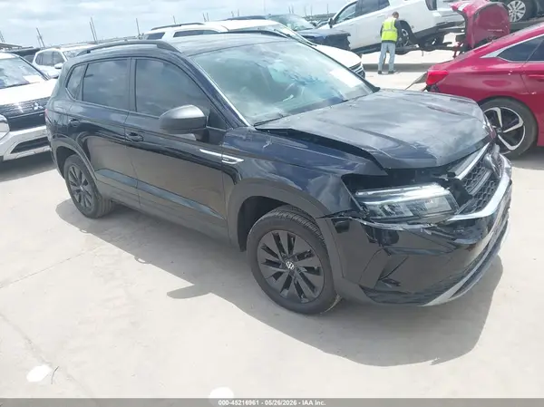 3VV5X7B26RM079372 2024 VOLKSWAGEN TAOS - Image 1