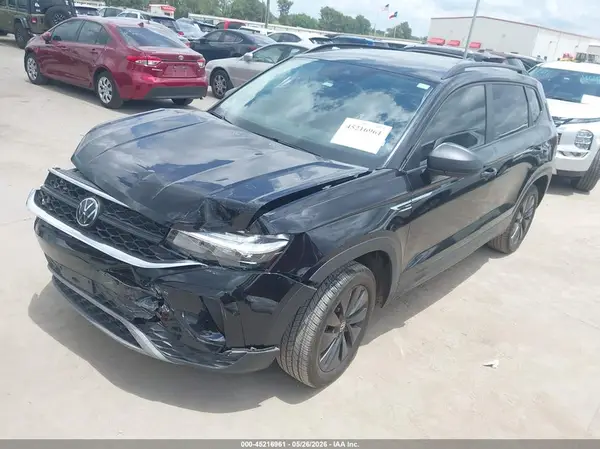 3VV5X7B26RM079372 2024 VOLKSWAGEN TAOS - Image 2
