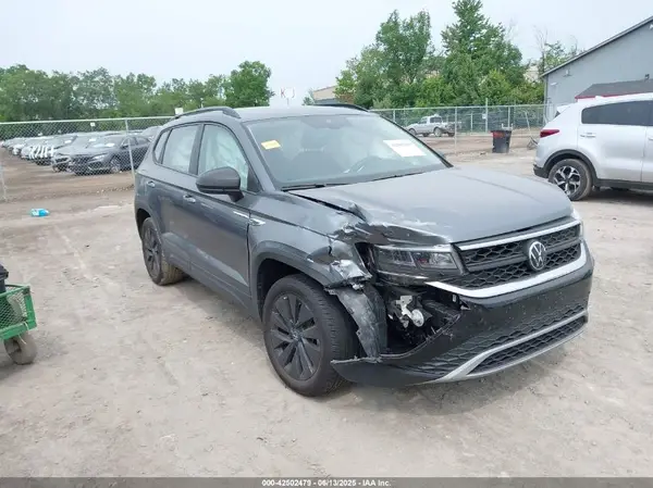 3VV5X7B26RM088993 2024 VOLKSWAGEN TAOS - Image 1