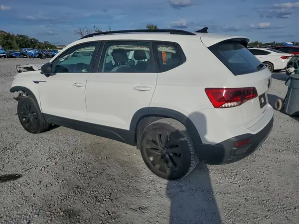 3VV5X7B26RM120759 2024 VOLKSWAGEN TAOS - Image 2