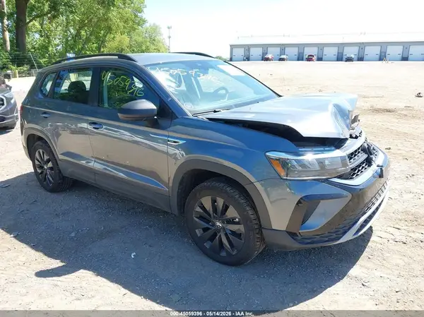 3VV5X7B26RM124553 2024 VOLKSWAGEN TAOS - Image 1