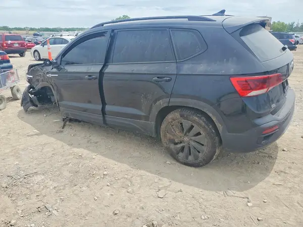 3VV5X7B27RM000887 2024 VOLKSWAGEN TAOS - Image 2