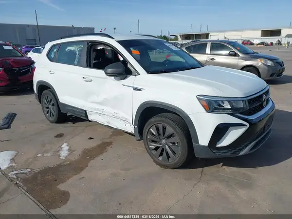3VV5X7B27RM002798 2024 VOLKSWAGEN TAOS - Image 1