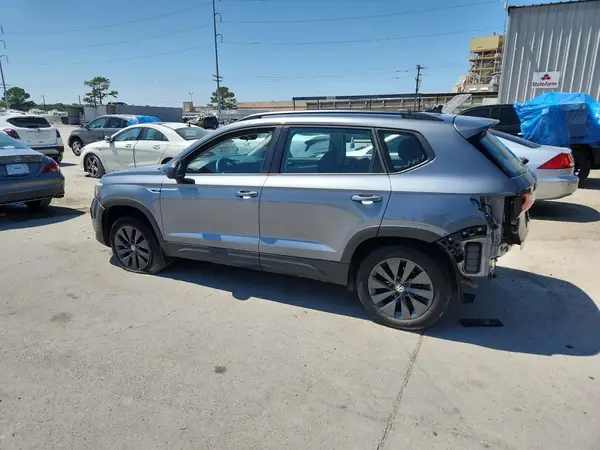 3VV5X7B27RM052522 2024 VOLKSWAGEN TAOS - Image 2