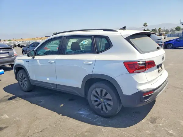 3VV5X7B27RM057705 2024 VOLKSWAGEN TAOS - Image 2