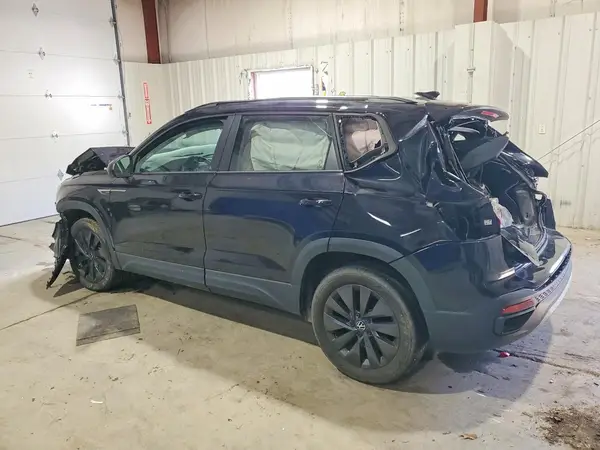 3VV5X7B28RM002843 2024 VOLKSWAGEN TAOS - Image 2