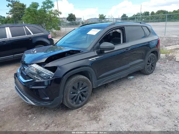 3VV5X7B28RM047409 2024 VOLKSWAGEN TAOS - Image 2