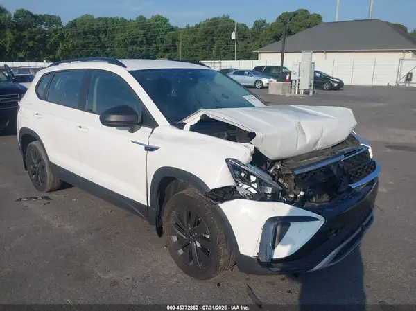 3VV5X7B28RM052125 2024 VOLKSWAGEN TAOS - Image 1