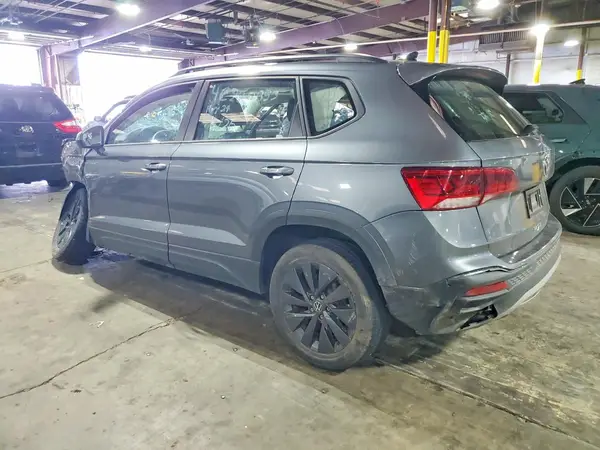 3VV5X7B28RM061245 2024 VOLKSWAGEN TAOS - Image 2