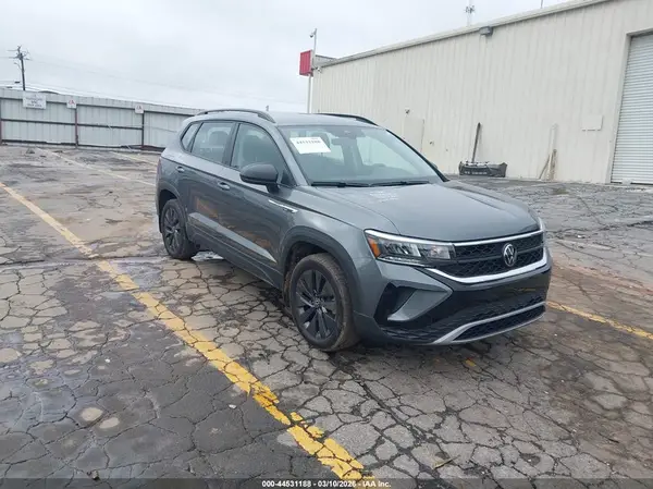 3VV5X7B28RM072939 2024 VOLKSWAGEN TAOS - Image 1