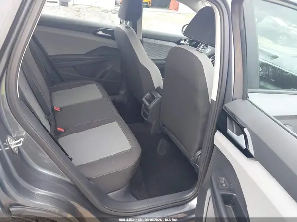 3VV5X7B28RM072939 2024 VOLKSWAGEN TAOS - Image 8