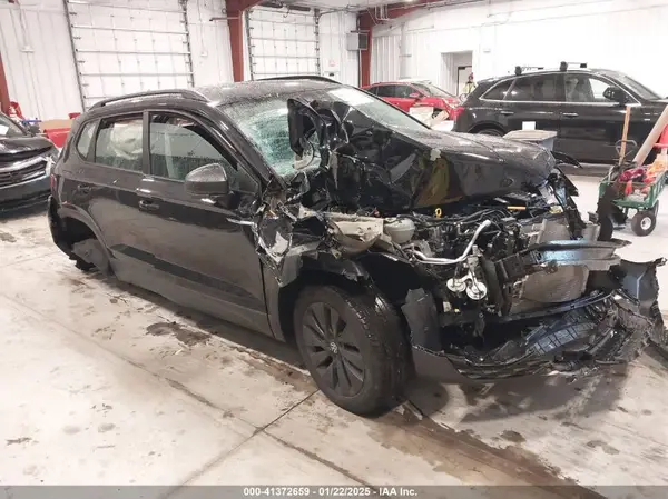 3VV5X7B28RM077686 2024 VOLKSWAGEN TAOS - Image 1