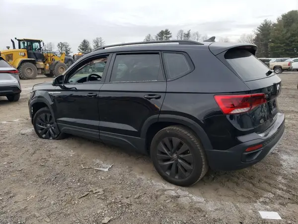 3VV5X7B28RM087392 2024 VOLKSWAGEN TAOS - Image 2