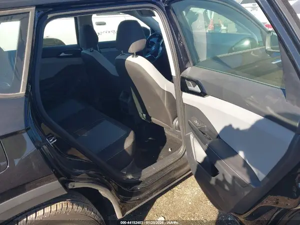3VV5X7B28RM103607 2024 VOLKSWAGEN TAOS - Image 8