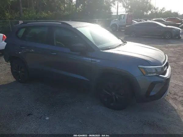 3VV5X7B28RM124571 2024 VOLKSWAGEN TAOS - Image 1