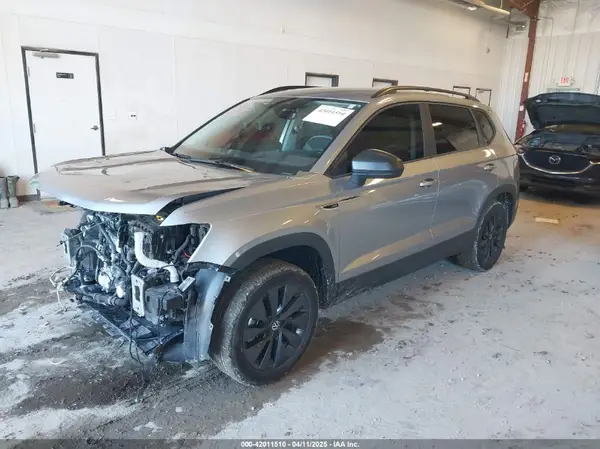 3VV5X7B29RM042736 2024 VOLKSWAGEN TAOS - Image 2