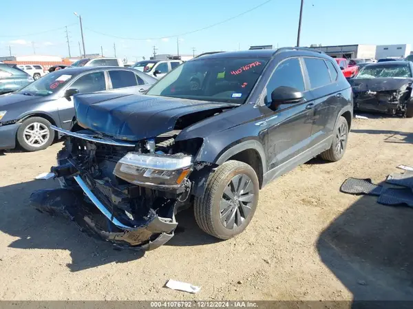 3VV5X7B29RM049301 2024 VOLKSWAGEN TAOS - Image 2