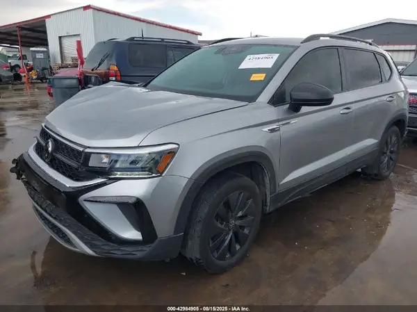 3VV5X7B29RM051081 2024 VOLKSWAGEN TAOS - Image 2