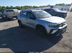 3VV5X7B29RM053378 2024 VOLKSWAGEN TAOS
