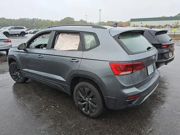 3VV5X7B29RM056779 2024 VOLKSWAGEN TAOS - Image 2
