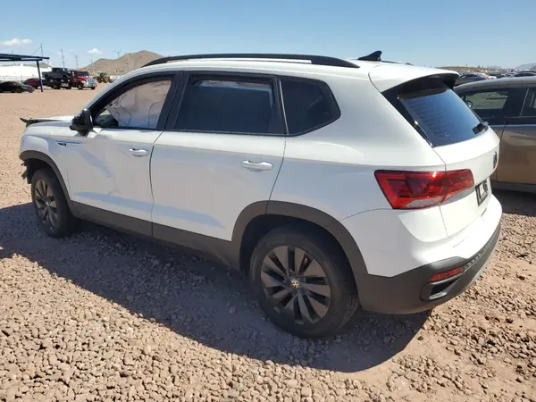 3VV5X7B29RM079477 2024 VOLKSWAGEN TAOS - Image 2