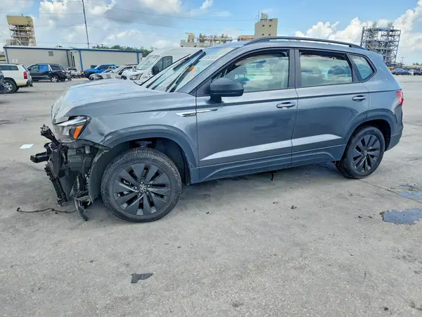 3VV5X7B29RM122246 2024 VOLKSWAGEN TAOS - Image 1