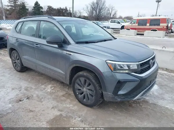 3VV5X7B29RM123350 2024 VOLKSWAGEN TAOS - Image 1