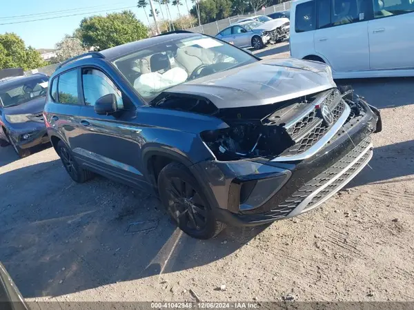 3VV5X7B2XRM003346 2024 VOLKSWAGEN TAOS - Image 1