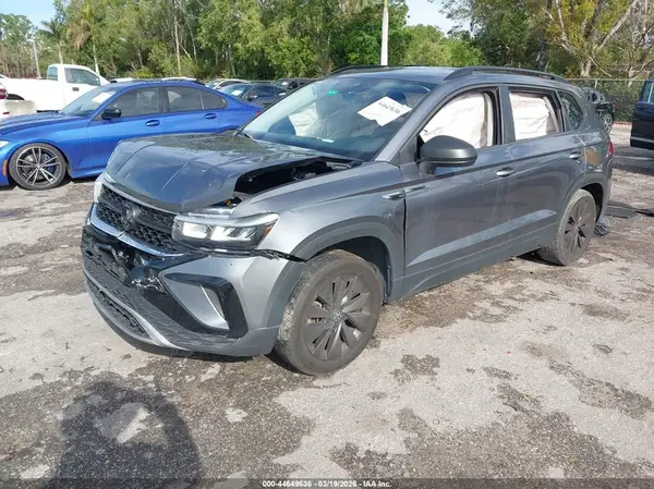 3VV5X7B2XRM045841 2024 VOLKSWAGEN TAOS - Image 2