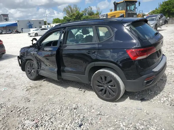 3VV5X7B2XRM115371 2024 VOLKSWAGEN TAOS - Image 2