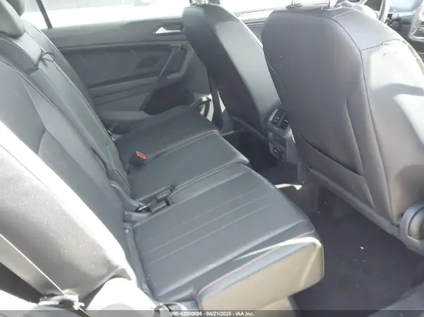 3VV6B7AX1RM215178 2024 VOLKSWAGEN TIGUAN - Image 8